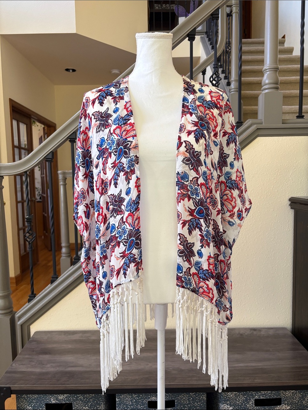 Forever 21 Floral Fringe Short Sleeve Kimono - Red, Blue & Cream Size Small